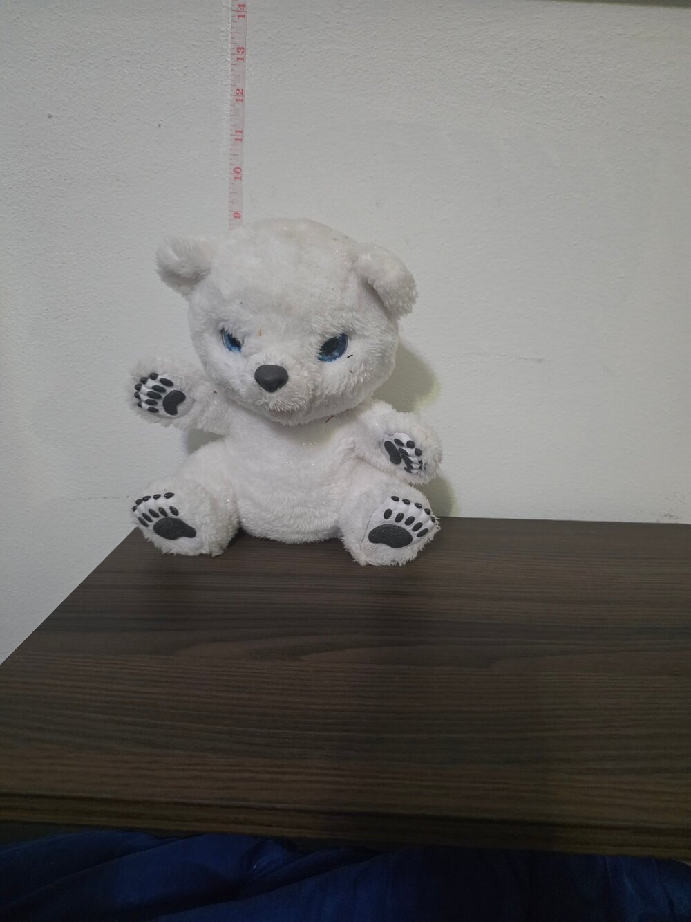 Hasbro furReal Friends "Snifflin' Sawyer" Baby Polar Bear Cub